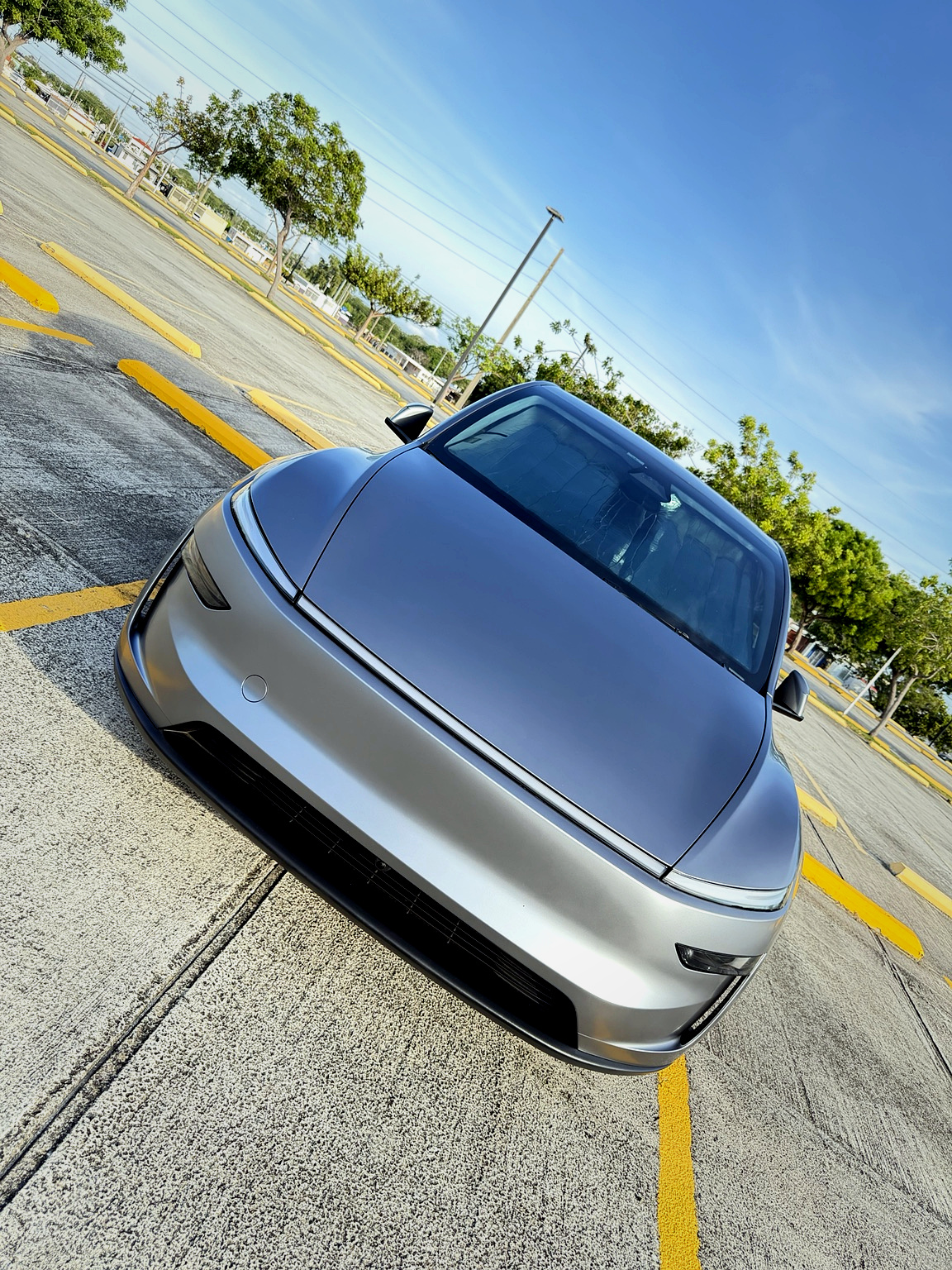 Front angle of the Model Y Juniper in Quicksilver